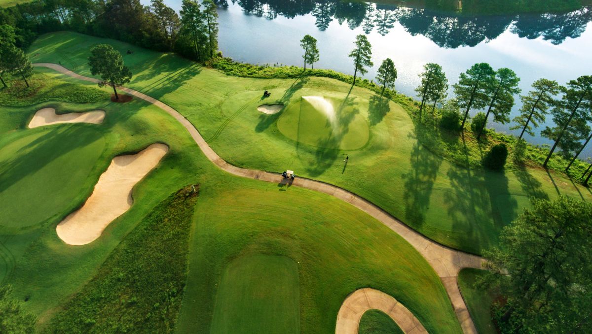 Bunkers and golf cart trail on Pinehurst No. 8