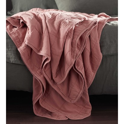 Finn canyon pink throw d7b9f07dc02aecbda222754514906ebb %281%29