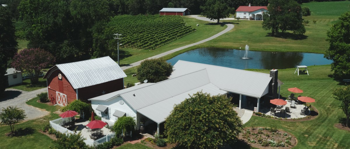 Aerial view of Laurel Gray Vineyards' buildings and grounds during daytime